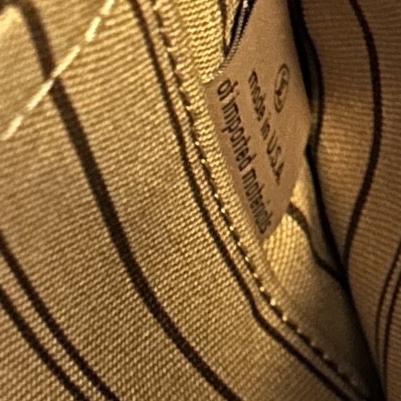 Louis Vuitton Neverfull pouch wristlet Mm/Gm - Picture 3 of 16